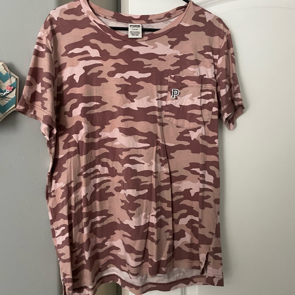 Pink shirt
